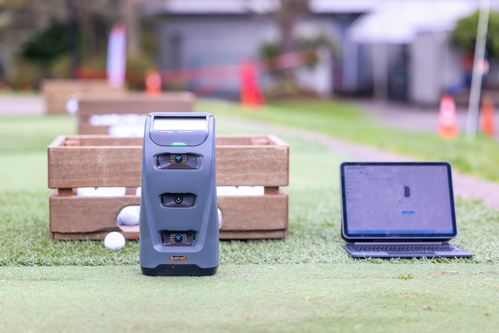 Using the Bushnell Launch Pro with an iPad
