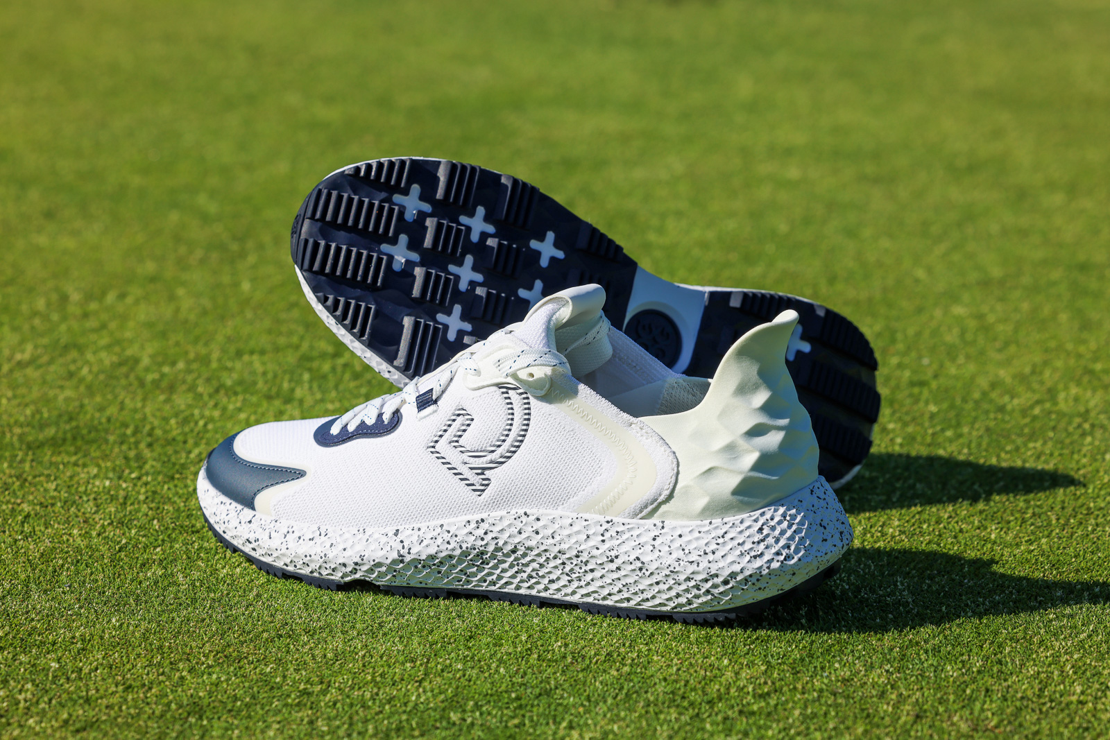 G/FORE MG4x2 Shoe // Use CODE: G4BREAKING8010 for 10% off