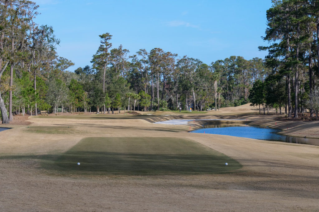 TPC Sawgrass: Hole 1